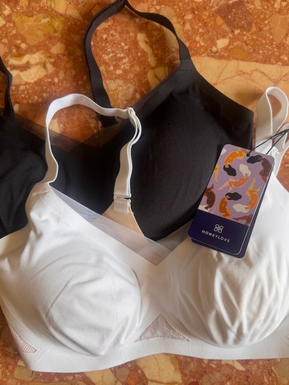 NWT Honeylove Lace Cross Over Bra Black